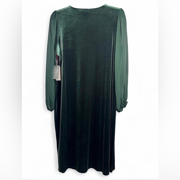 Vince Camuto Forest Green midi Long Sleeve Dress - Picture 4 of 4
